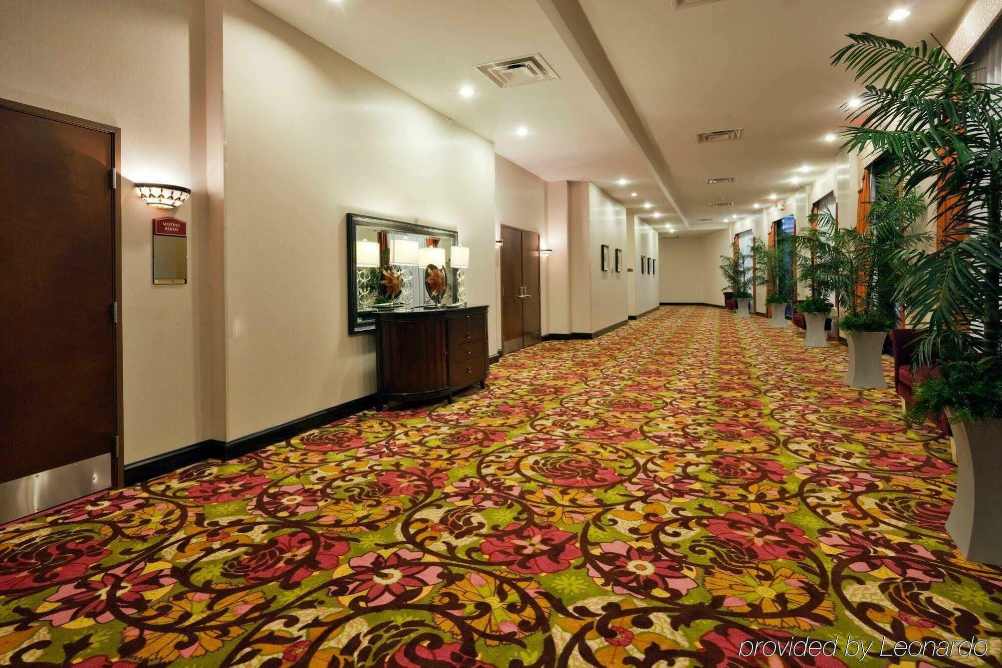 Four Points By Sheraton Birmingham Хомвуд Экстерьер фото